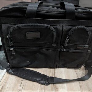 Tumi - AlphaX Laptop Briefcase - Expandable Organizer